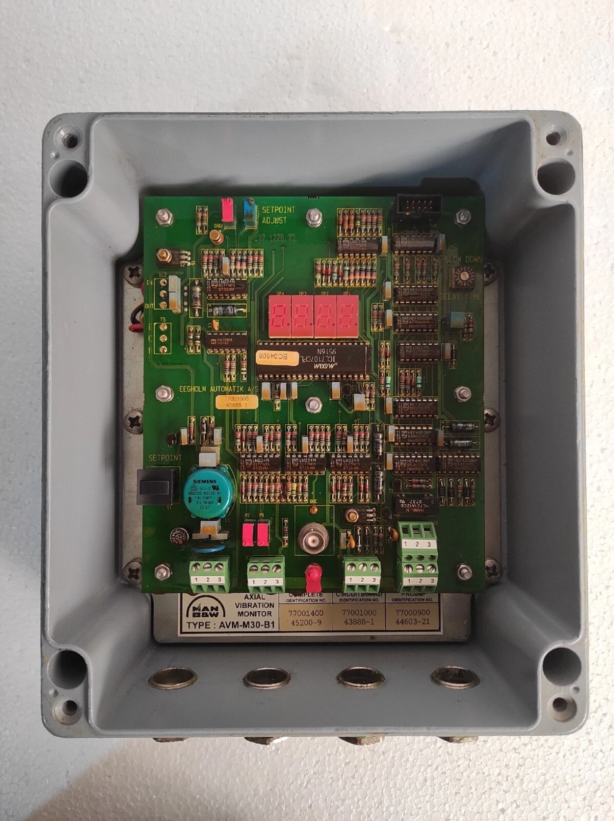 admin/uploads/uploads/MAN B&W avm-m30-b1  AVM-M30-B1 Axial Vibration Monitor_2.webp